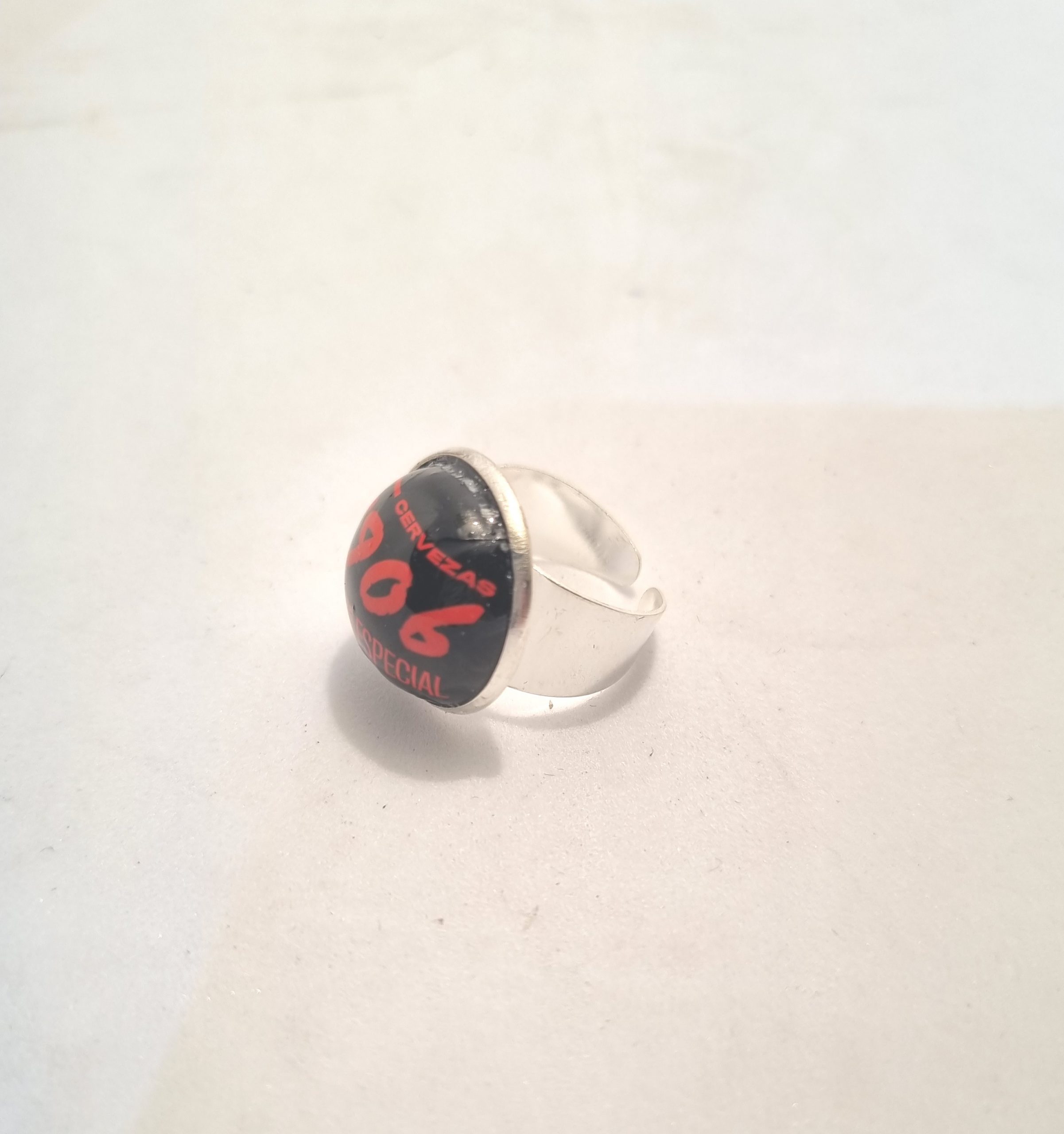 Foto lateral del Anillo 1906