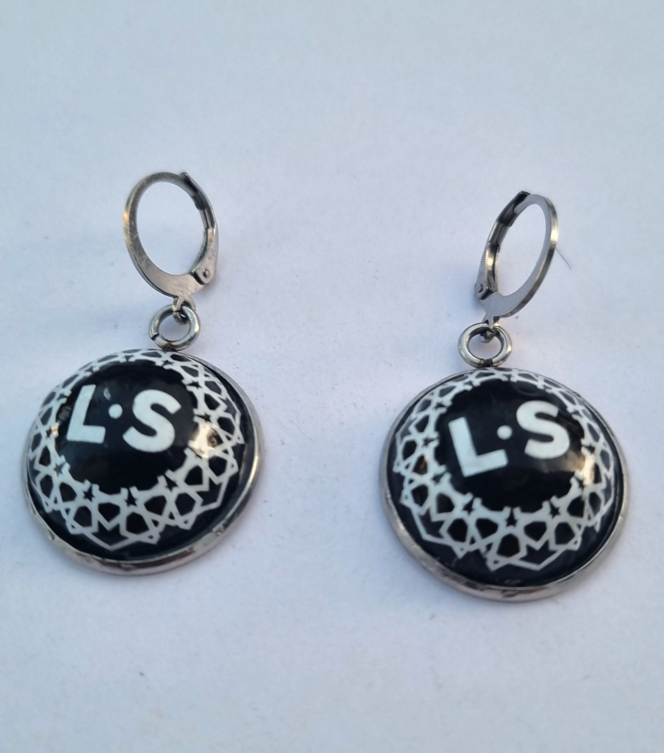 Foto frontal pendientes La Sagra