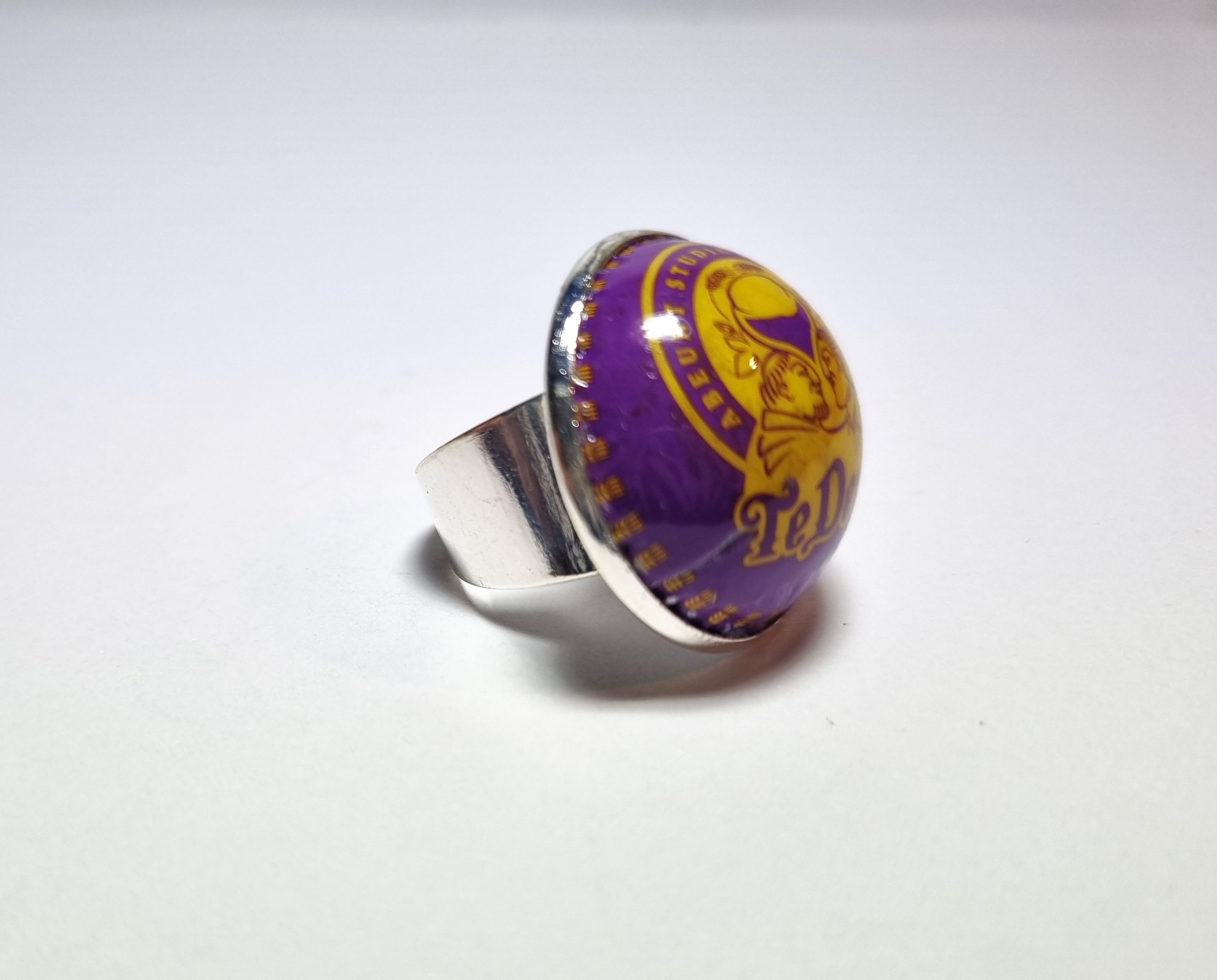 Foto lateral del Anillo Colección XXL Te Deum