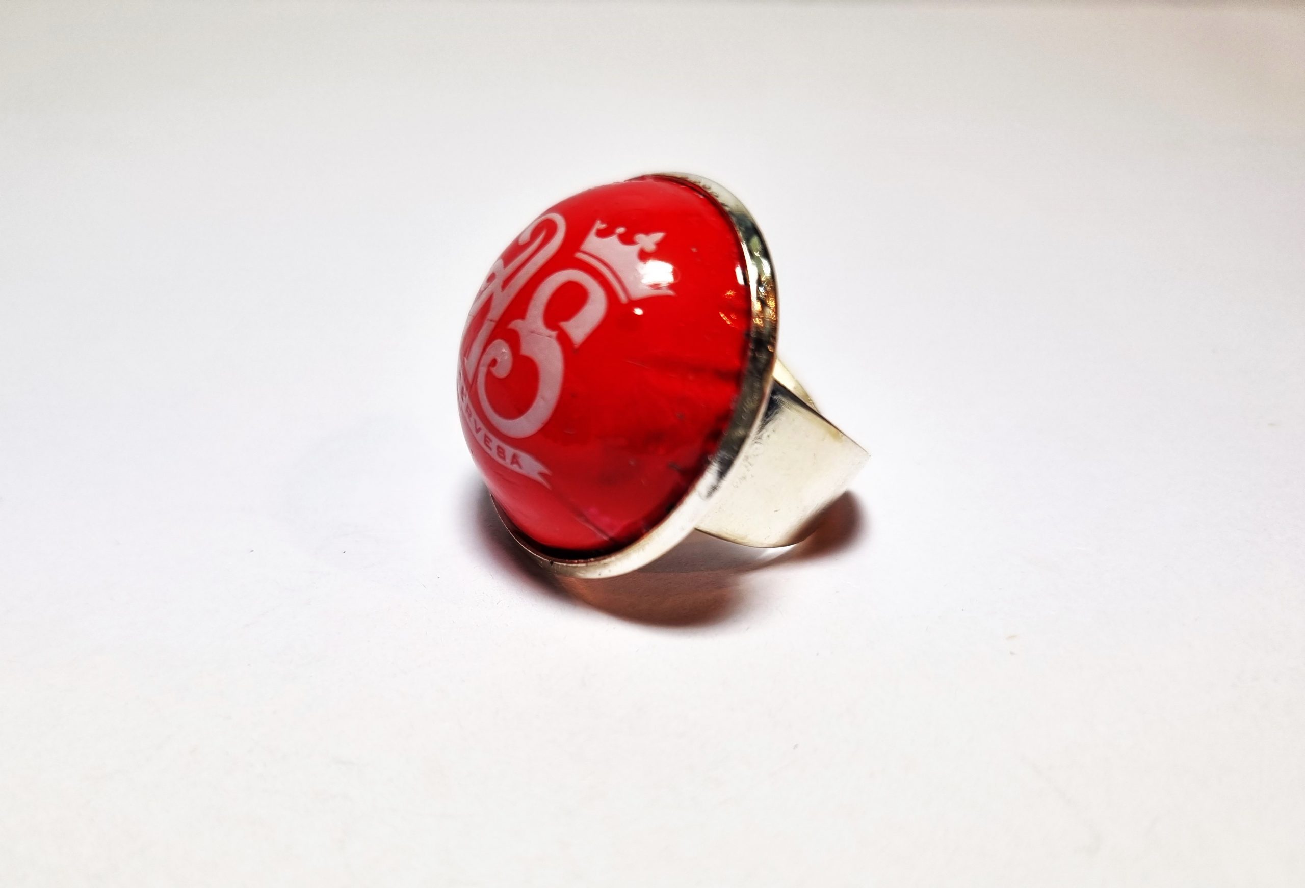 Foto lateral del Anillo Colección XXL As