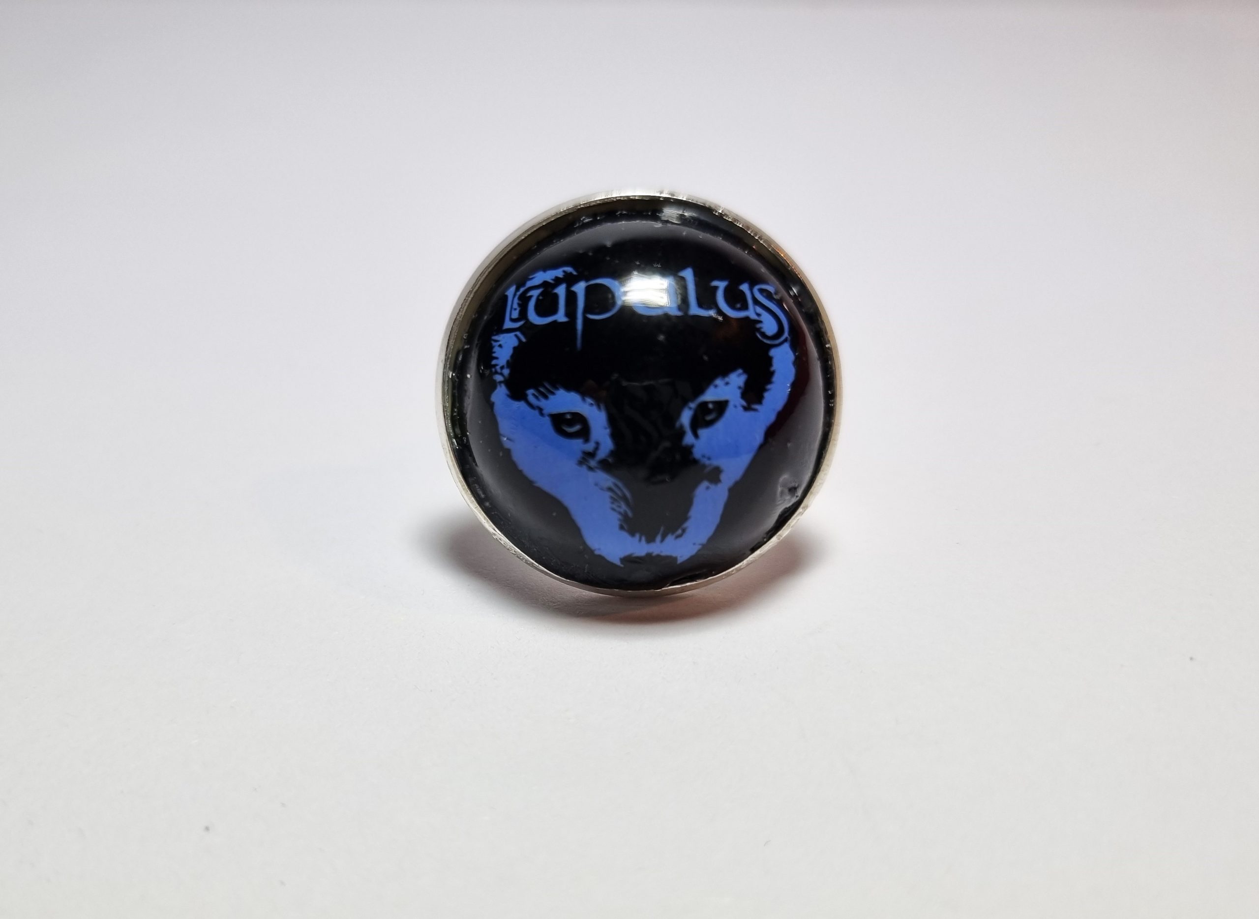 Foto frontal del Anillo Colección XXL Lupulos