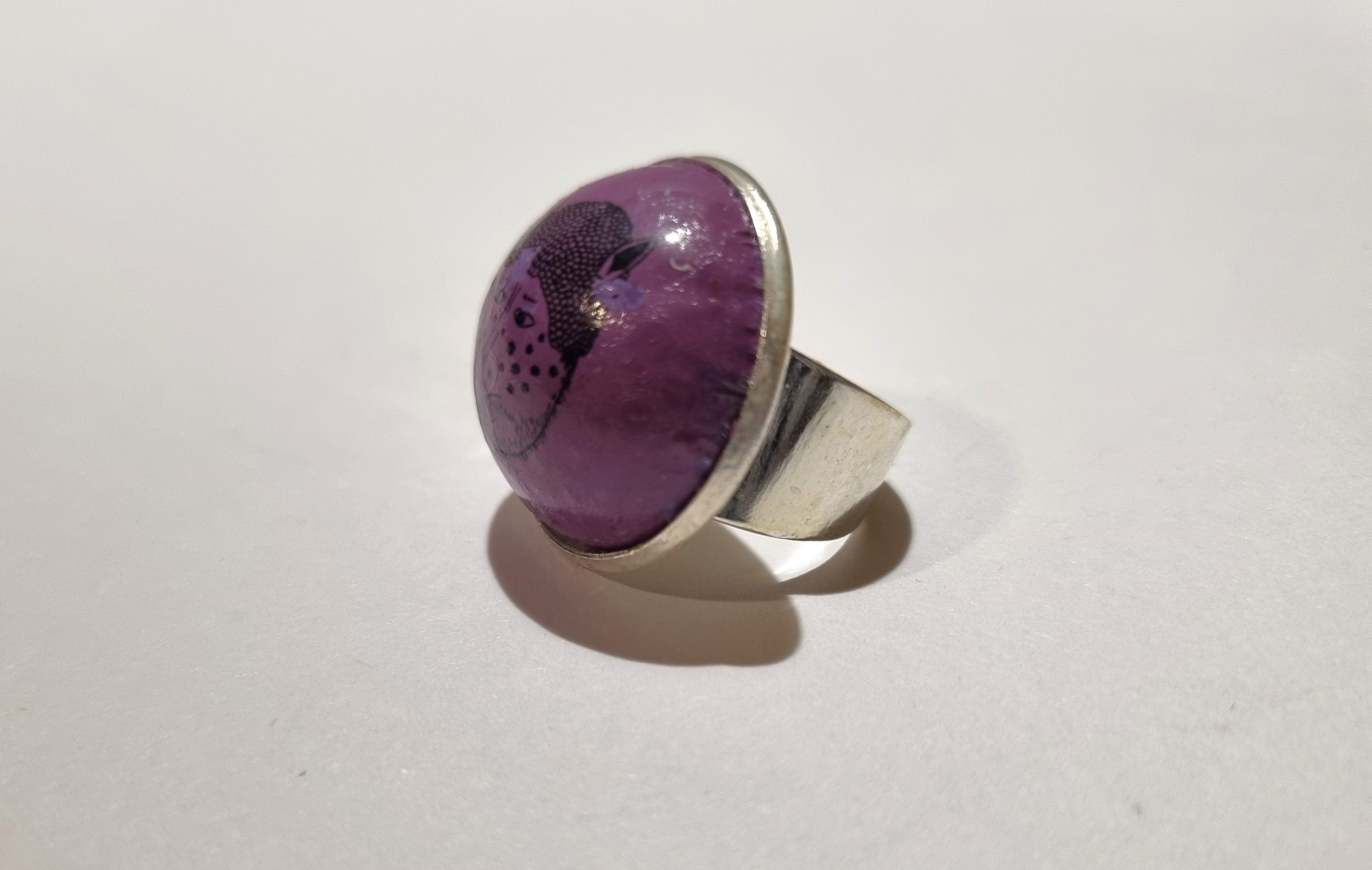 Foto lateral del Anillo Colección XXL Kadabra IPA