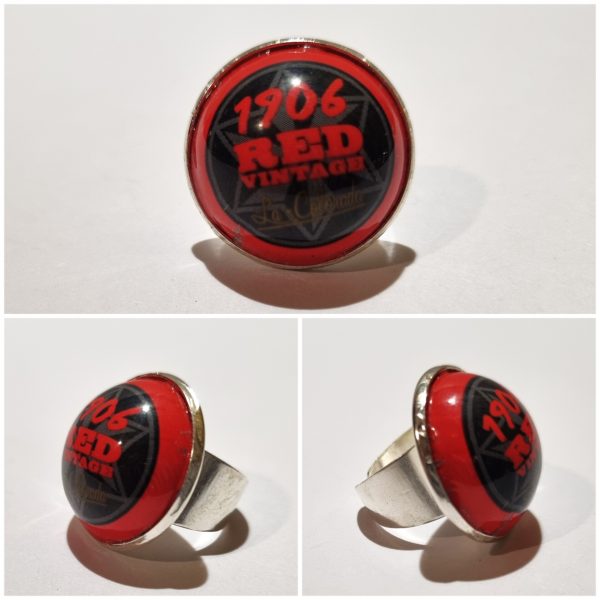 Collage de fotos del Anillo Colección 1906 Red desde varios ángulos