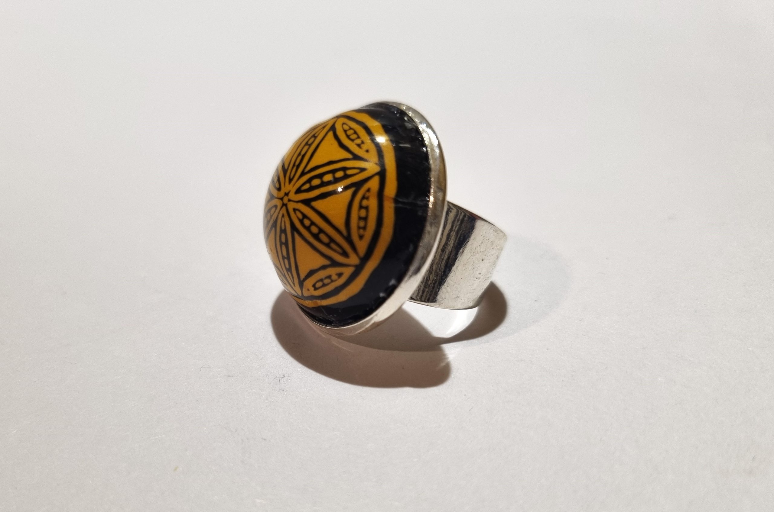 Foto lateral del Anillo Colección XXL 90 Varas