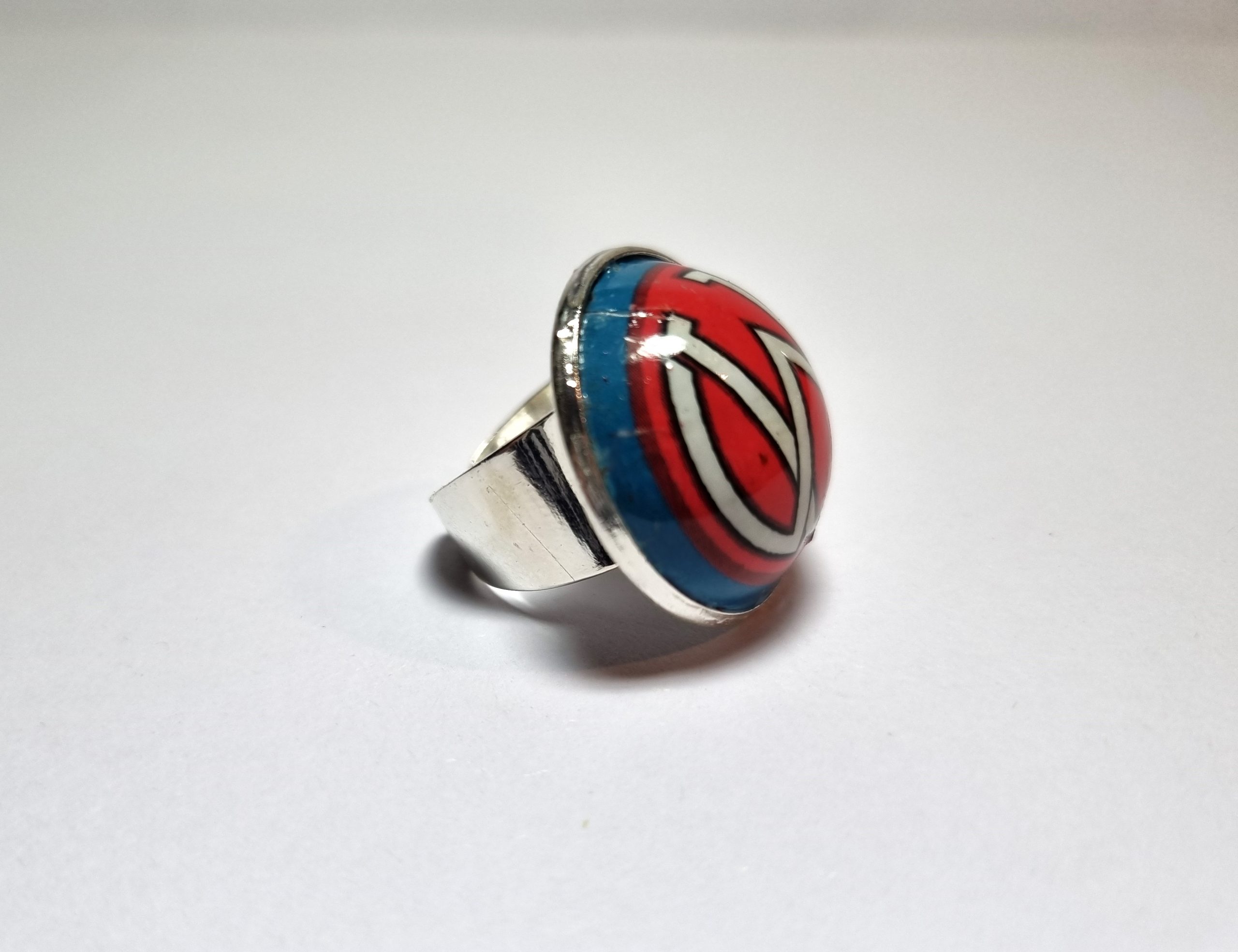 Foto lateral del Anillo Colección XXL MW