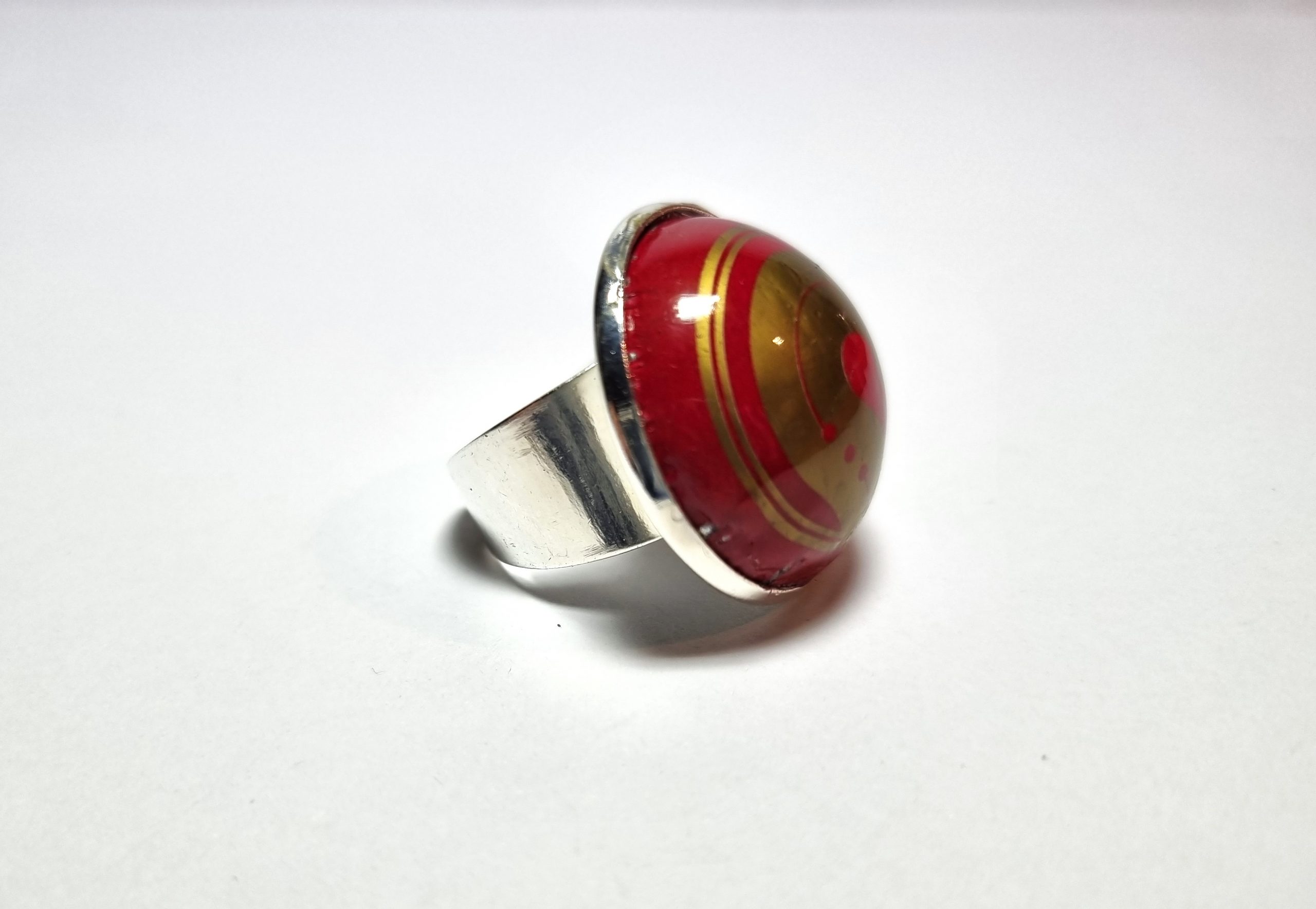 Foto lateral del Anillo Colección XXL Caballito