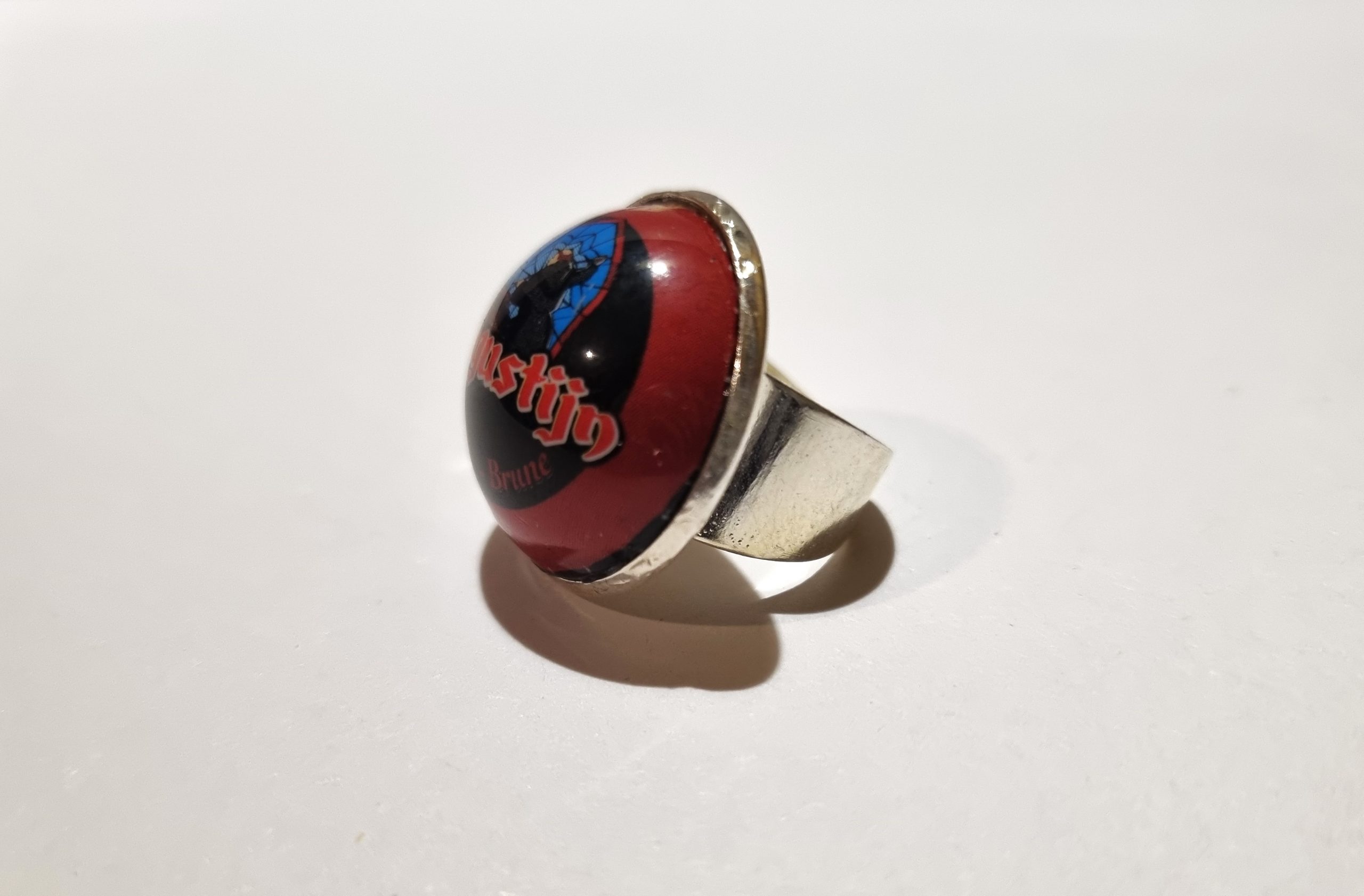 Foto lateral del Anillo Colección XXL Augustijn