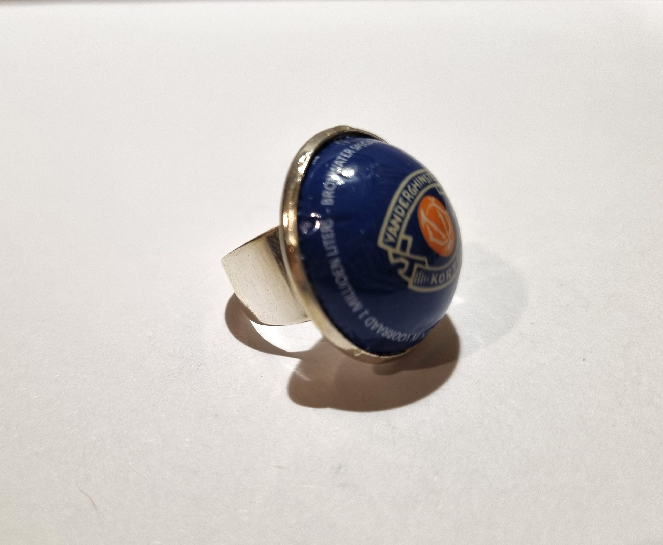 Foto lateral del Anillo Colección XXL Vanderghinste