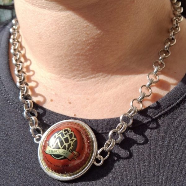 Foto del collar cadena lúpulo