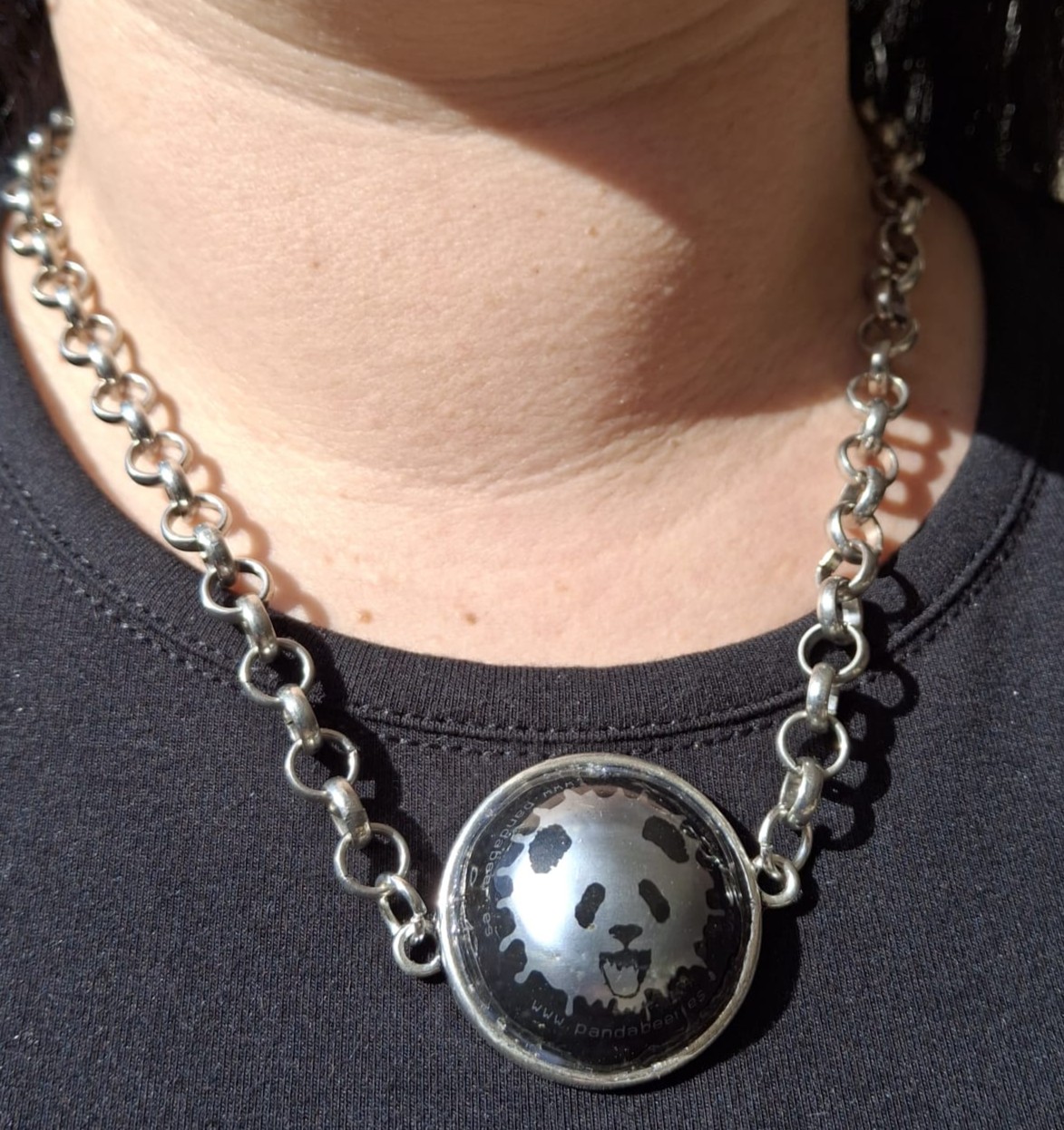 Foto del collar cadena Panda Beer