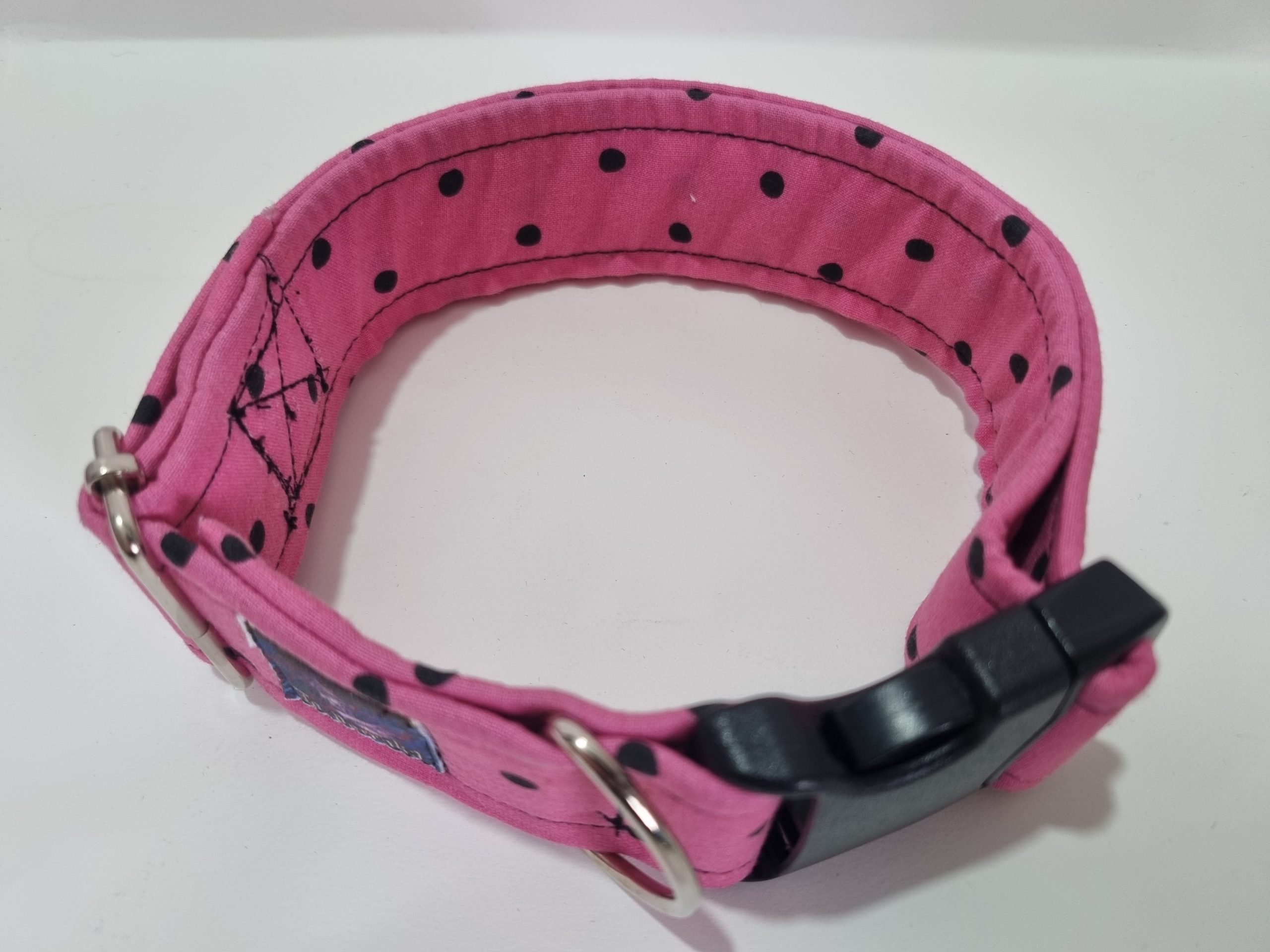 Collar de perro lunares rosa
