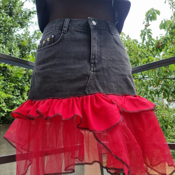 Foto de la parte delantera de la falda olé y olé